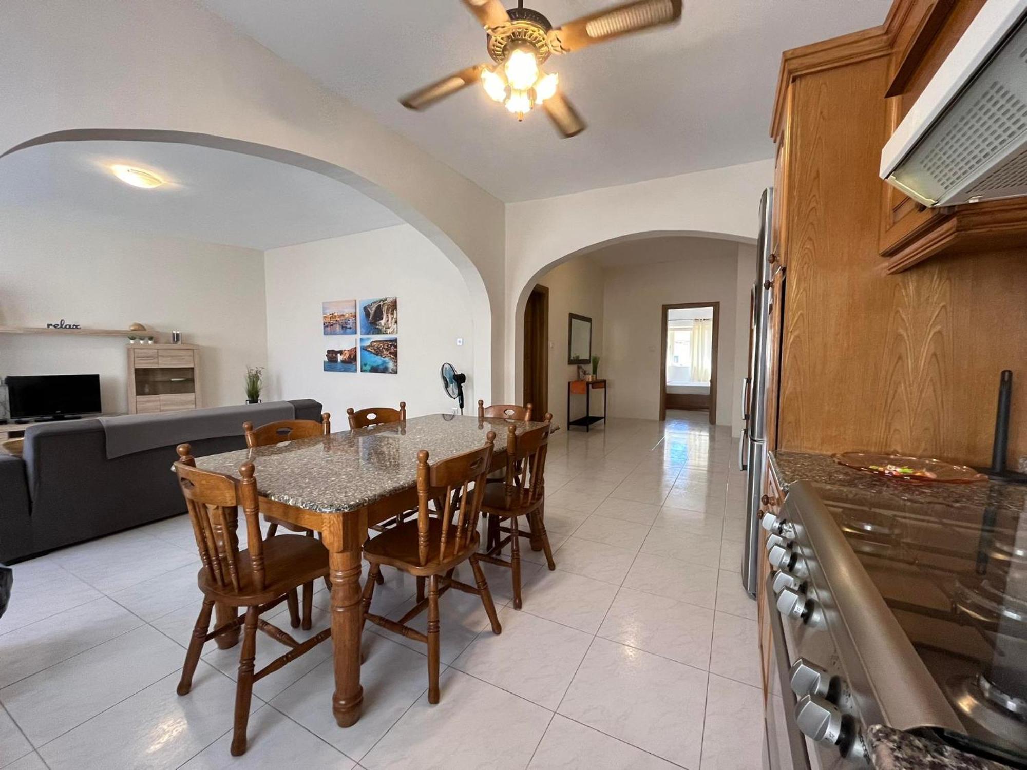 מרסשלוק Nr41 Holiday Apartment - Close To Village Centre, Promenade, Shops & Restaurants מראה חיצוני תמונה
